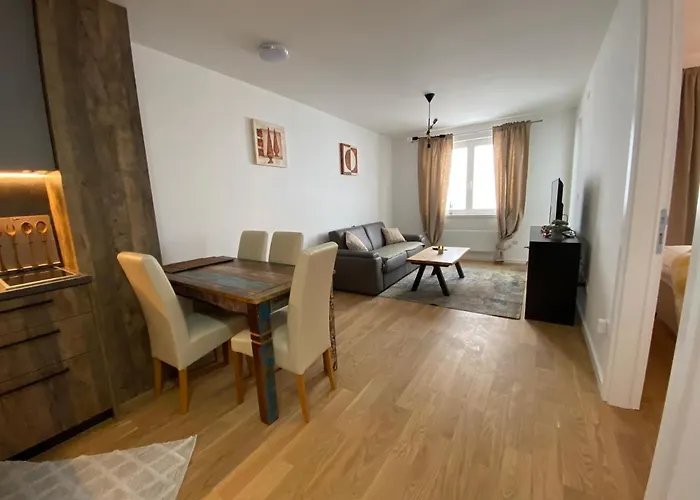 Zen - Snjezna Dolina Jahorina