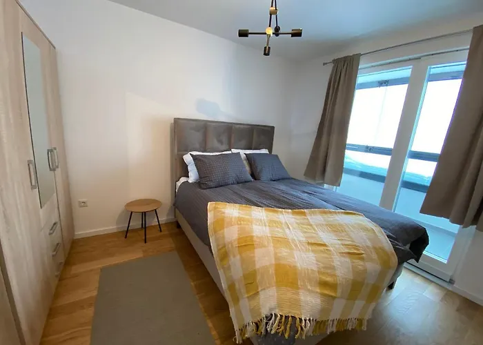 Zen - Snjezna Dolina Jahorina